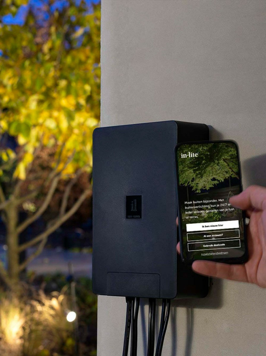 Smart Hub 150 transformer with phone ap