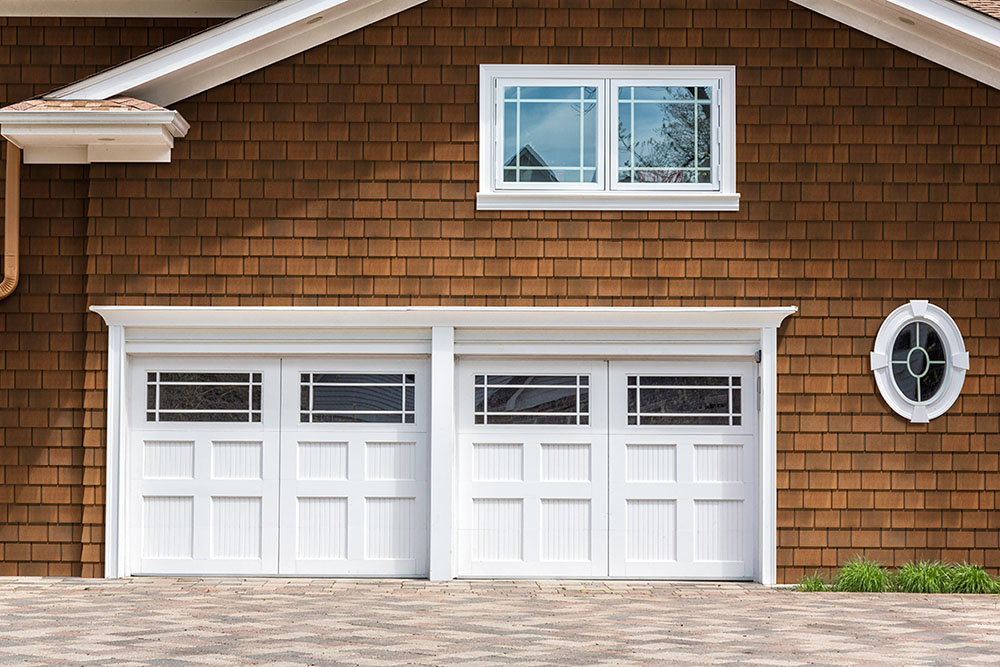 Beach House Shake Pacifica example siding around garage doors